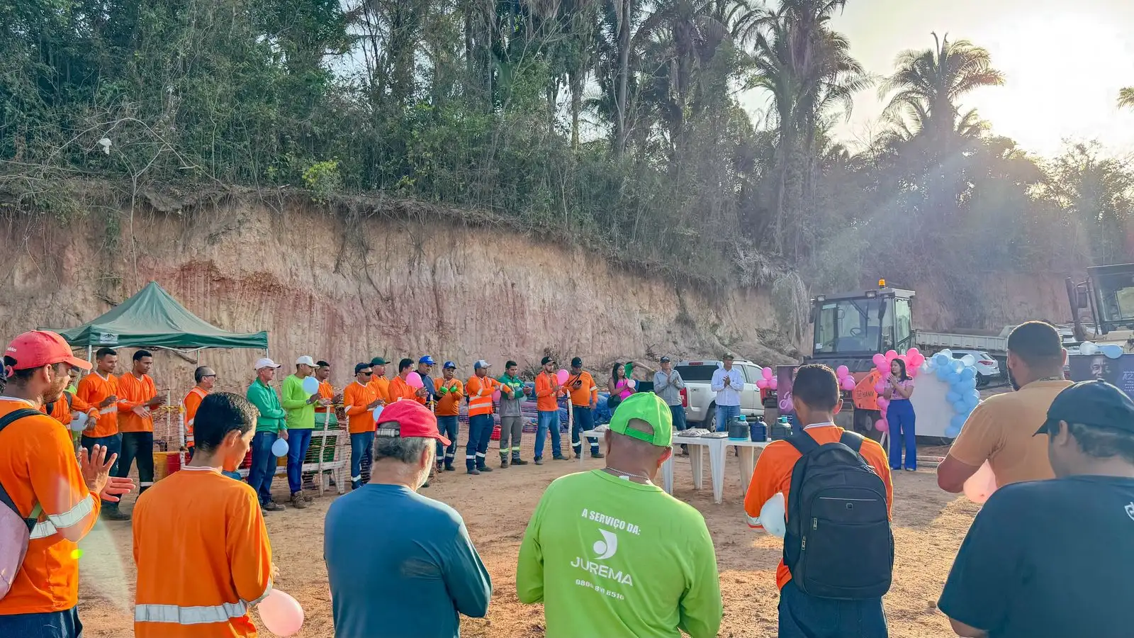 Foto 1 – SECRETARIA DE SAÚDE PROMOVE RODA DE CONVERSA SOBRE OUTUBRO ROSA E NOVEMBRO AZUL NA EMPRESA JUREMA