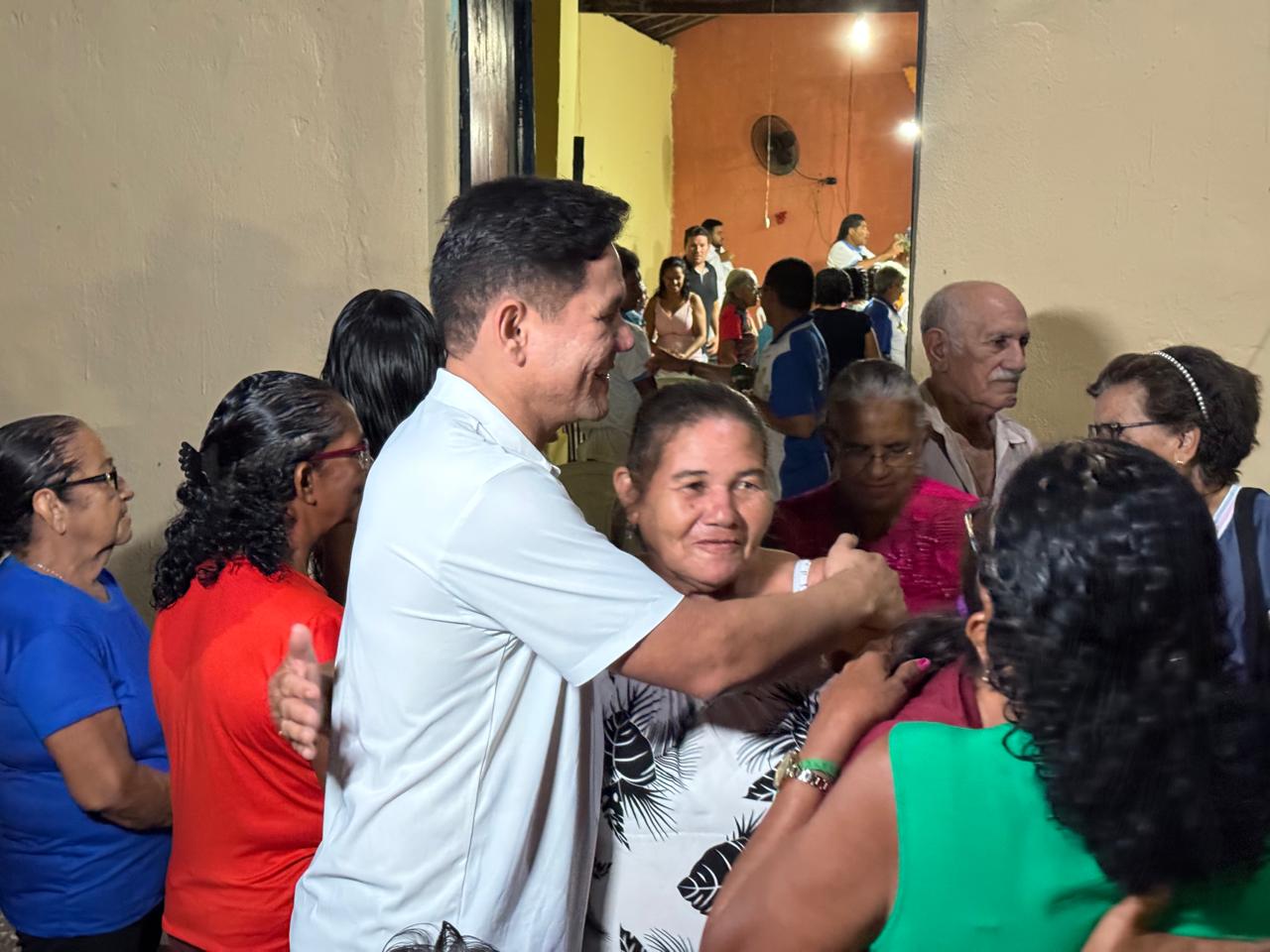 PREFEITO DE MIGUEL ALVES PARTICIPA DO FESTEJO DE SÃO SEBASTÃO NA LOCALIDADE AREAL