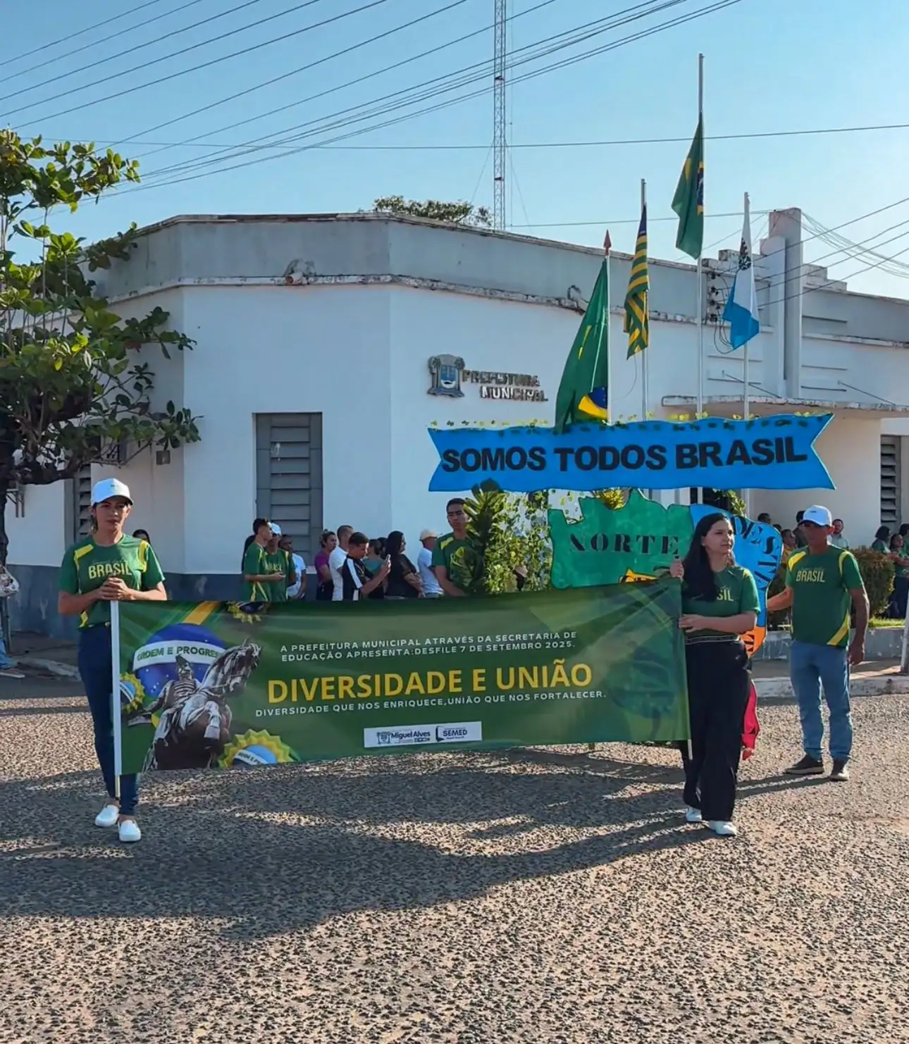 Foto 8 – MIGUEL ALVES CELEBRA 7 DE SETEMBRO COM DESFILE PELAS RUAS DA CIDADE