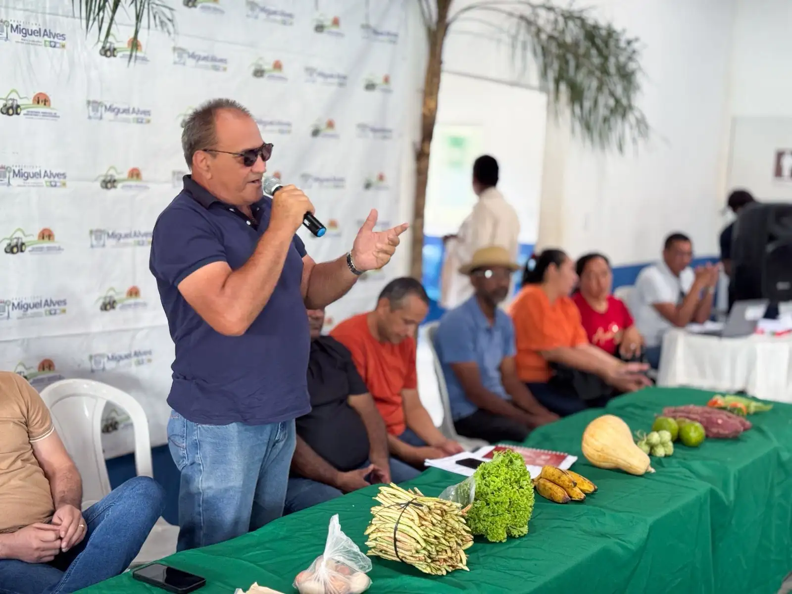 Foto 3 – MIGUEL ALVES REALIZA CHAMADA PÚBLICA DO PNAE E AMPLIA OPORTUNIDADES PARA AGRICULTORES FAMILIARES