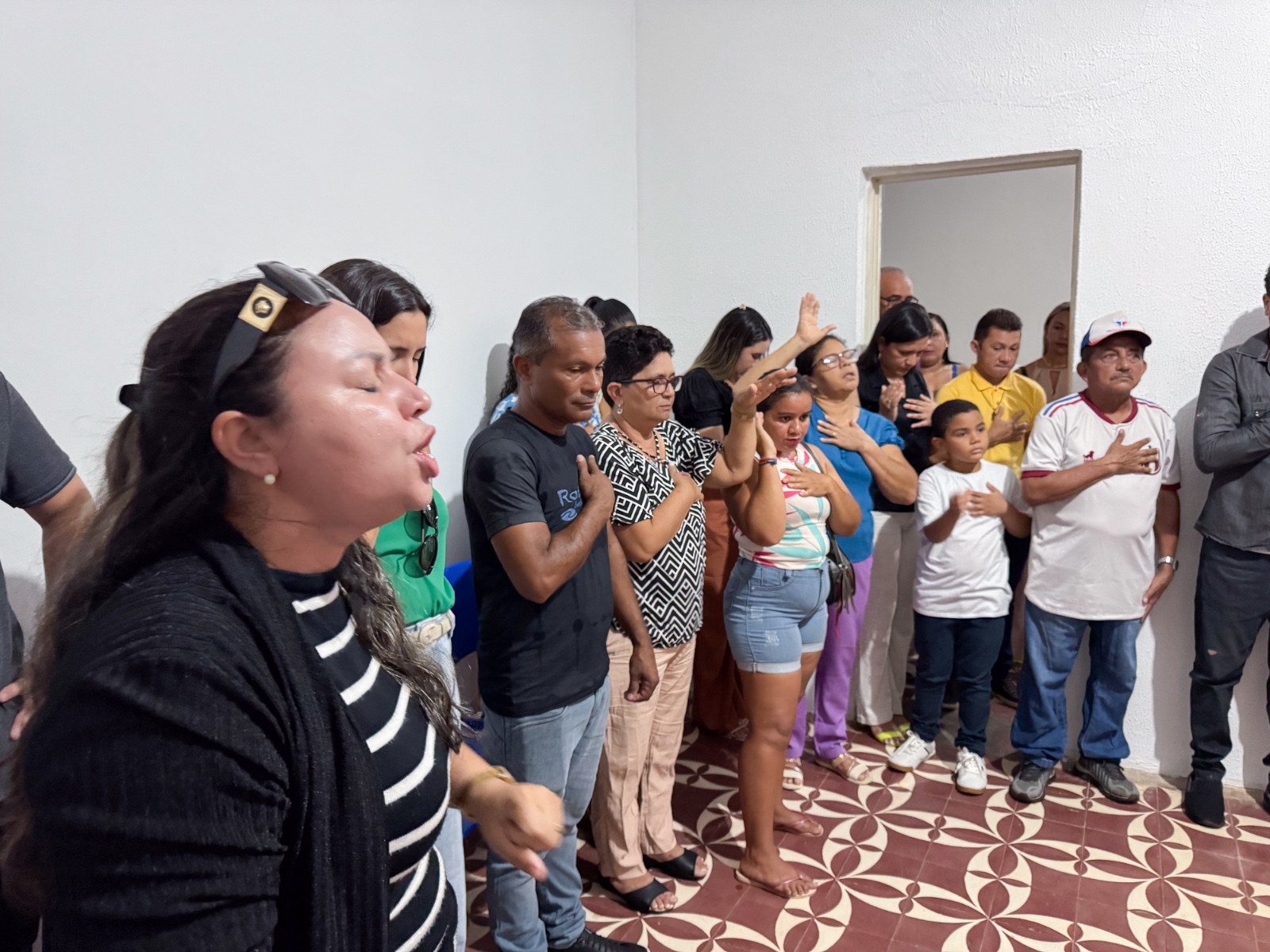 Foto 13 – SECRETARIA MUNICIPAL DE ASSISTÊNCIA SOCIAL É RECEPCIONADACOM ENTUSIASMO POR COLABORADORES