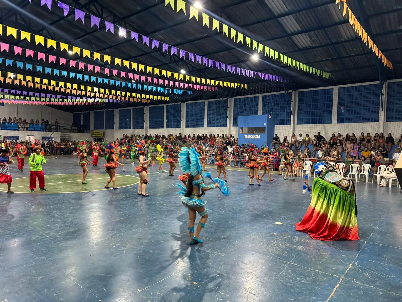 Foto 1 – ARRAIÁ DA NOSSA GENTE CELEBRA A CULTURA POPULA EM MIGUEL ALVES COM MUITA MÚSUCA E TRADIÇÃO