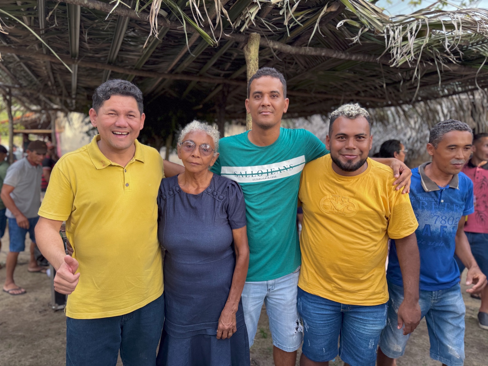 Foto 11 – ESTRADA QUE LIGA JENIPAPEIRO DA MATA AO CENTR DOS GASTÔES É ENTREGUE PEA GESTÃO MUNICIPAL