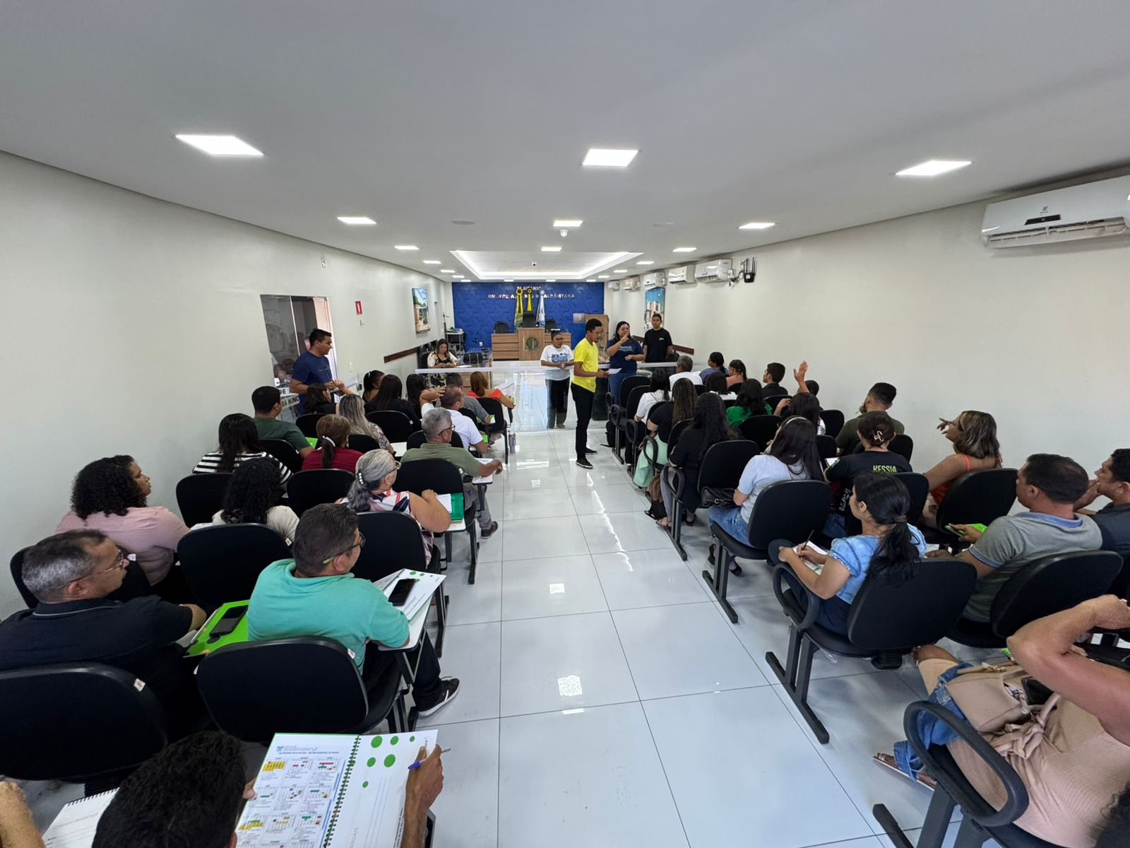 Foto 3 – EDUCÇÃO EMFOCO: INÍCIO DA SEMANA PREPARATÓRIA PARA O ANO LETIVO2025