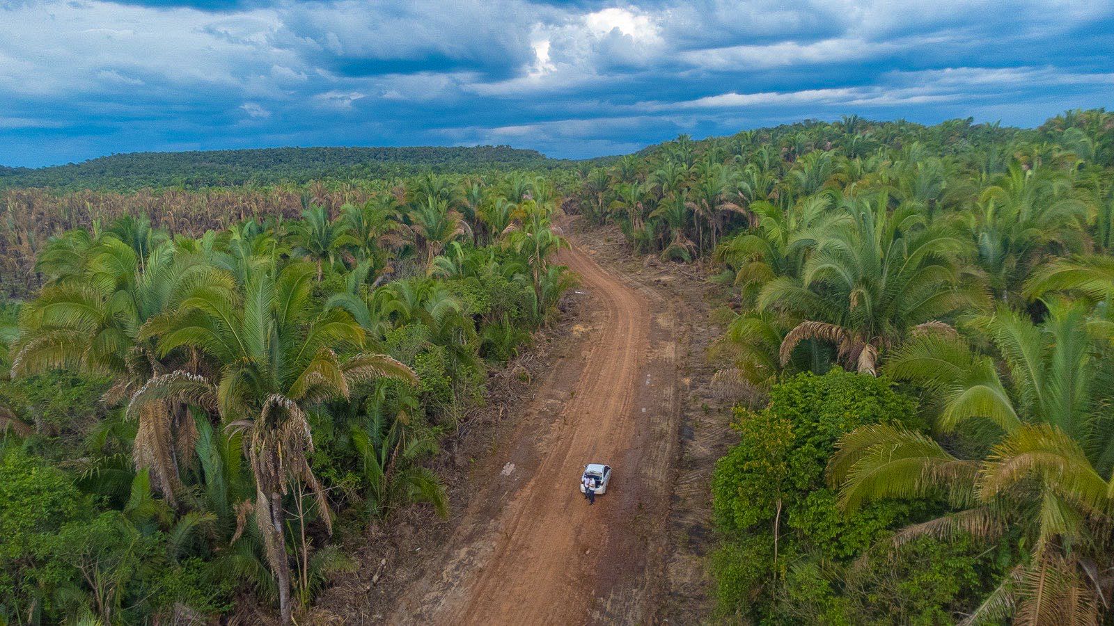 Foto 2 – ESTRADA QUE LIGA JENIPAPEIRO DA MATA AO CENTR DOS GASTÔES É ENTREGUE PEA GESTÃO MUNICIPAL