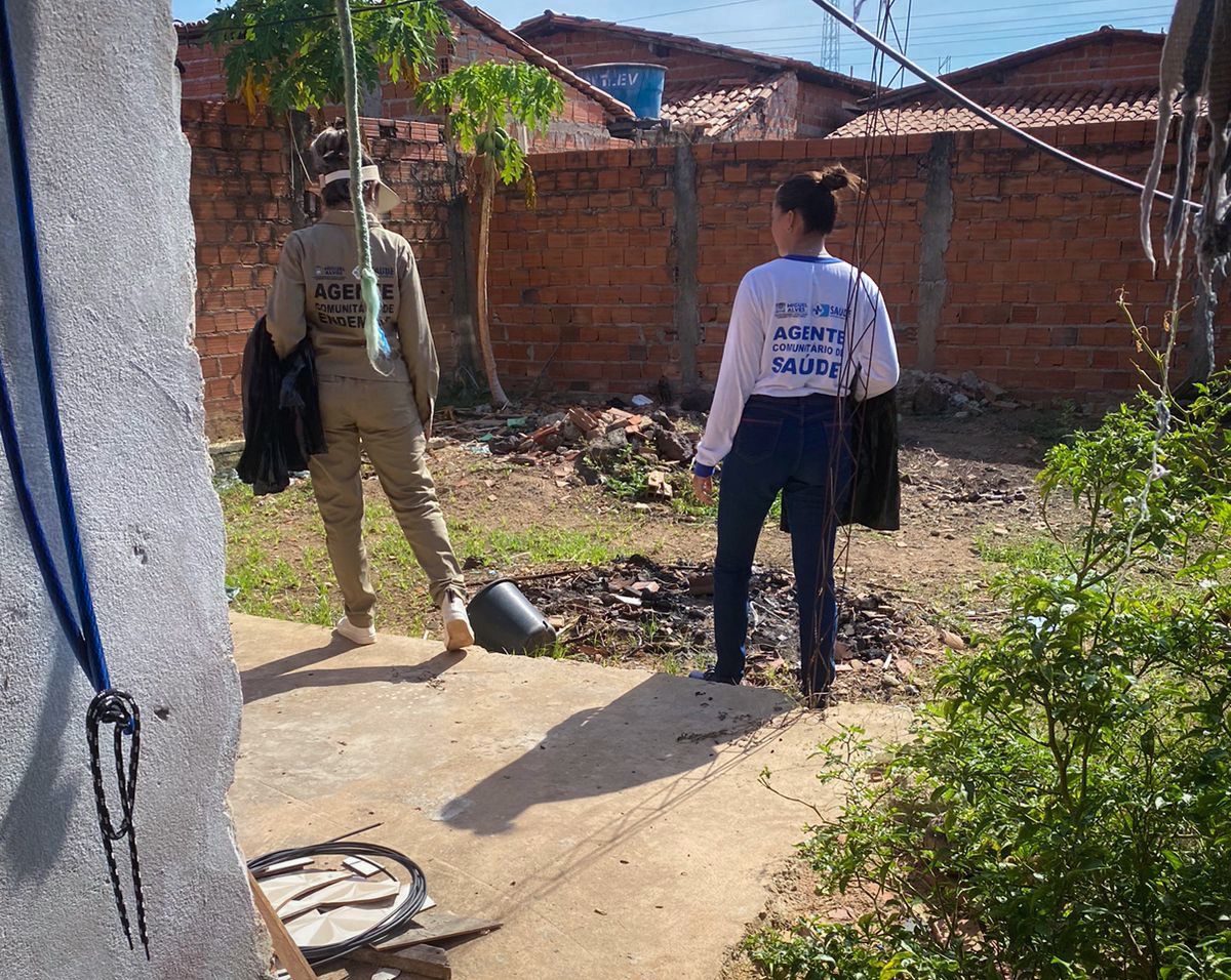 Foto 4 – SECRETARIA MUNICIPAL DE SAÚDE INICIA CAMPANHA DE COMBATE À DENGUE NO BAIRRO COHEBE