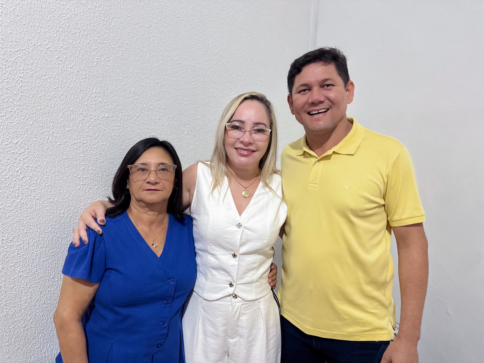 Foto 15 – SECRETARIA MUNICIPAL DE ASSISTÊNCIA SOCIAL É RECEPCIONADACOM ENTUSIASMO POR COLABORADORES