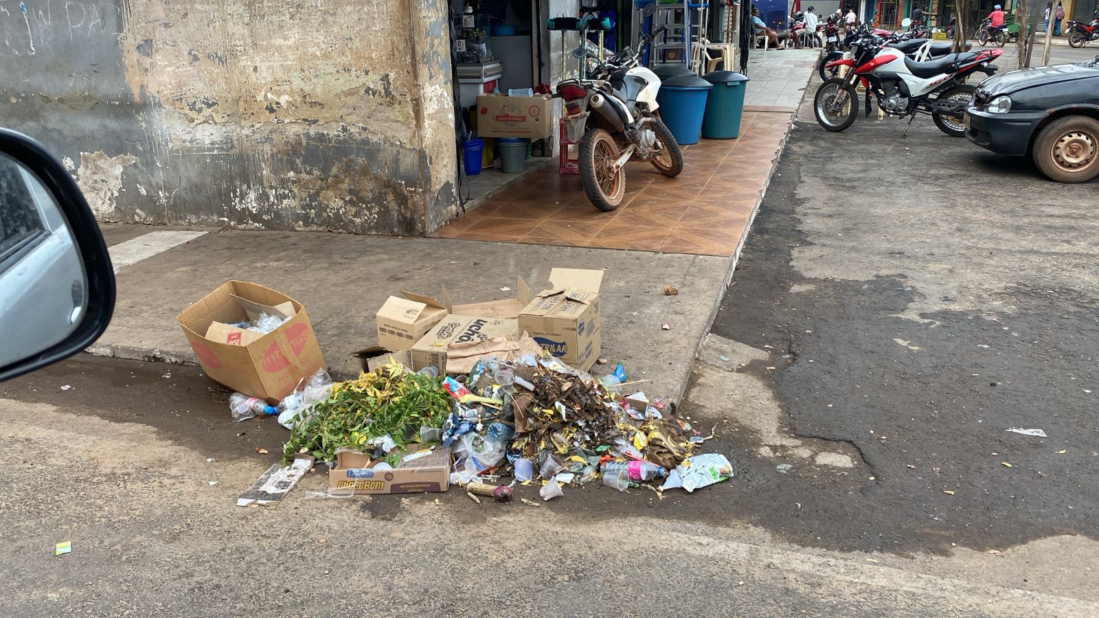Foto 3 – PREFEITURA DE MIGUEL ALVES REFORÇA ALERTA SOBRE DESCARTE IRREGULAR DE LIXO NAS VIAS PÚBLICAS.