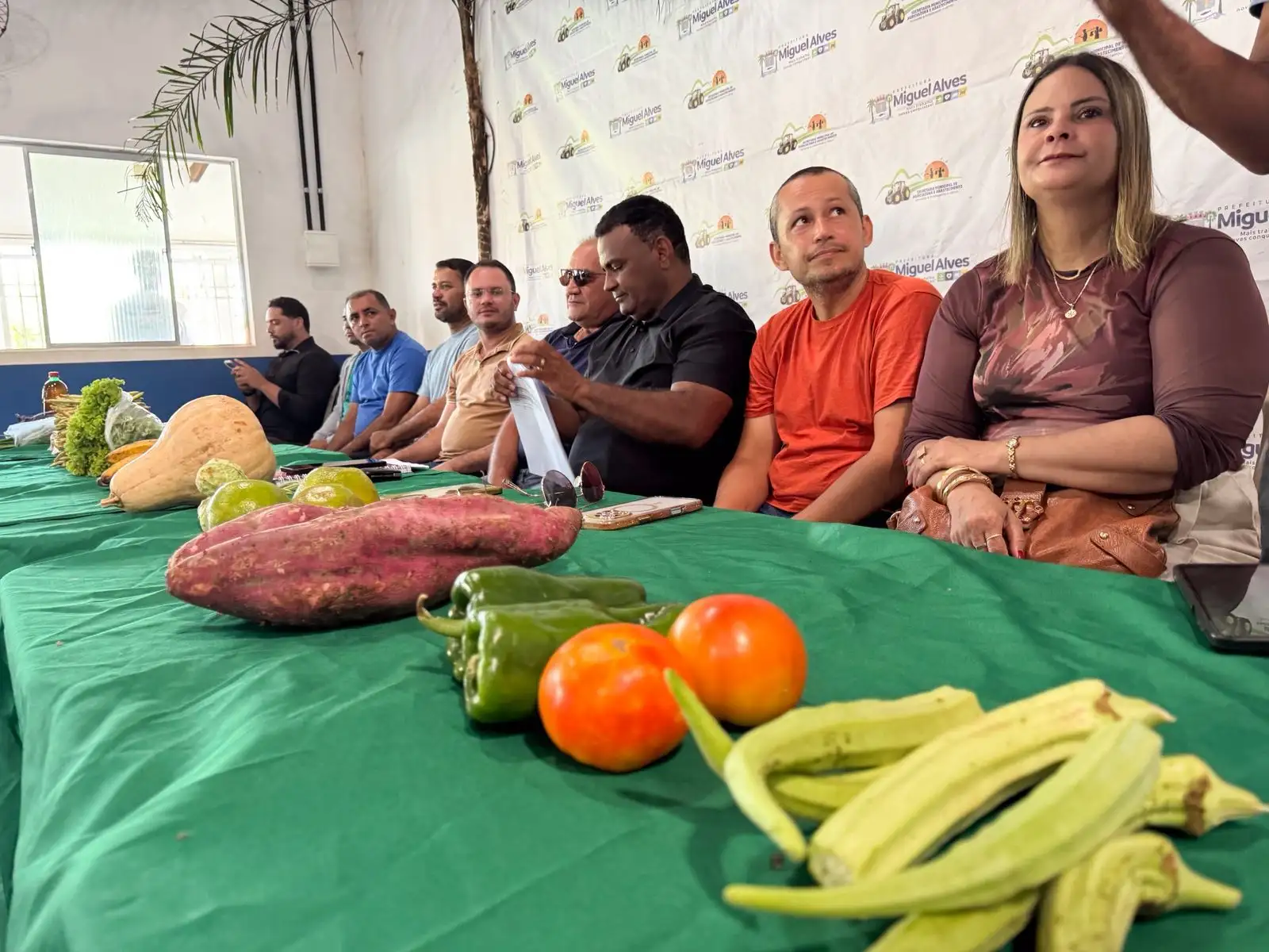 Foto 8 – MIGUEL ALVES REALIZA CHAMADA PÚBLICA DO PNAE E AMPLIA OPORTUNIDADES PARA AGRICULTORES FAMILIARES