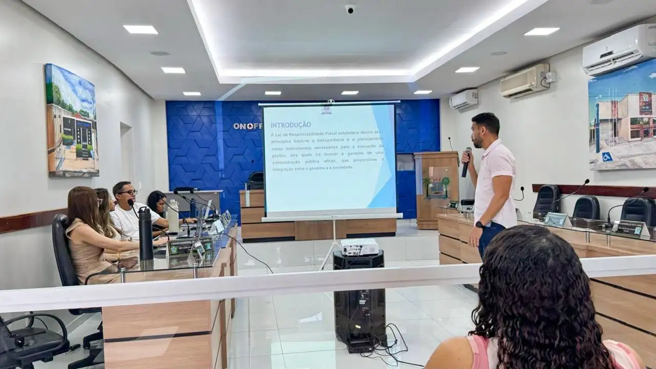 Foto 3 – PREFEITURA DE MIGUEL ALVES REALIZA AUDIÊNCIA PÚBLICA PARA AVALIAÇÕES DAS METAS FISCAIS DE 2025