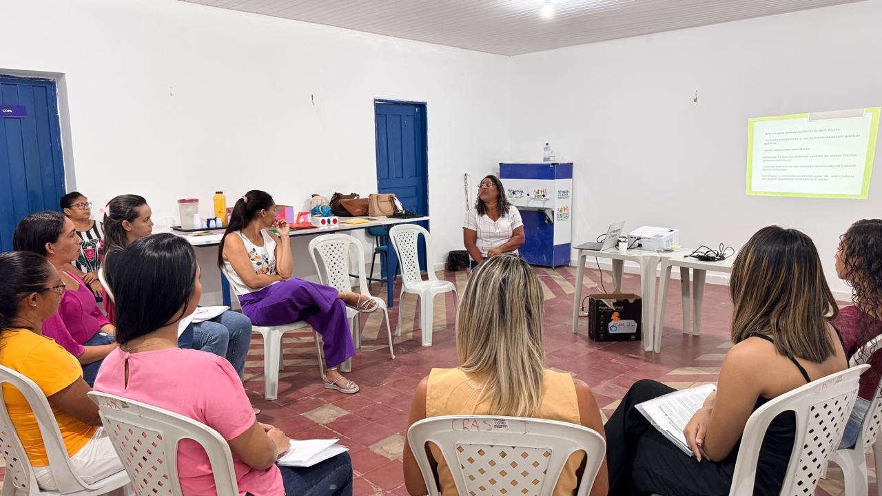 Foto 19 – FORMAÇÃO PARA VISITADORES DO PROGRAMA PRIMEIRA INFÂNCIA NO SUAS / CRIANÇA FELIZ