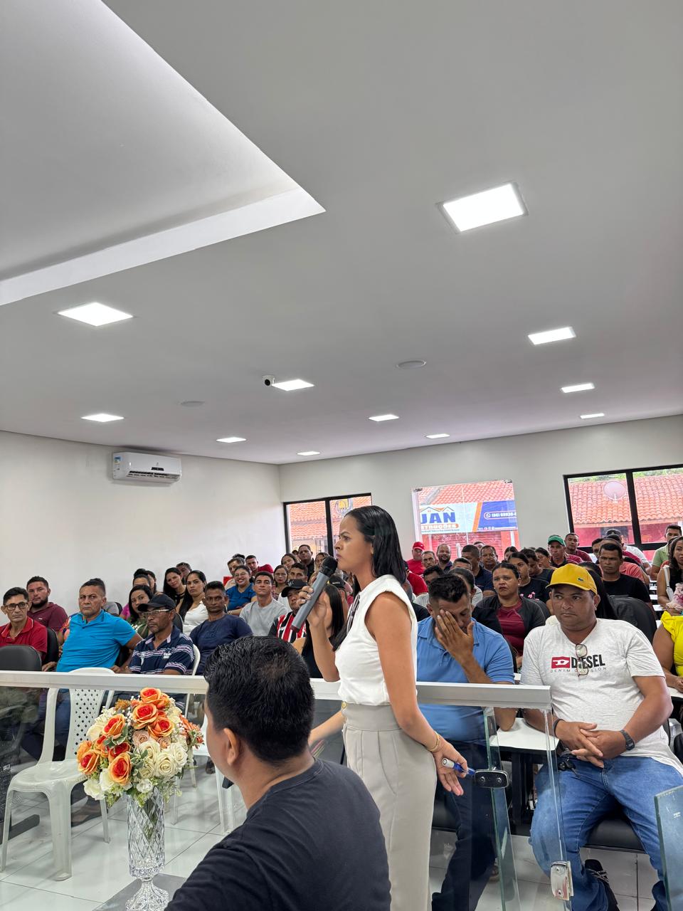 Foto 4 – CAPACITAÇÃO DE MOTORISTA E MONITORES ESCOLARES EM MIGUEL ALVES!
