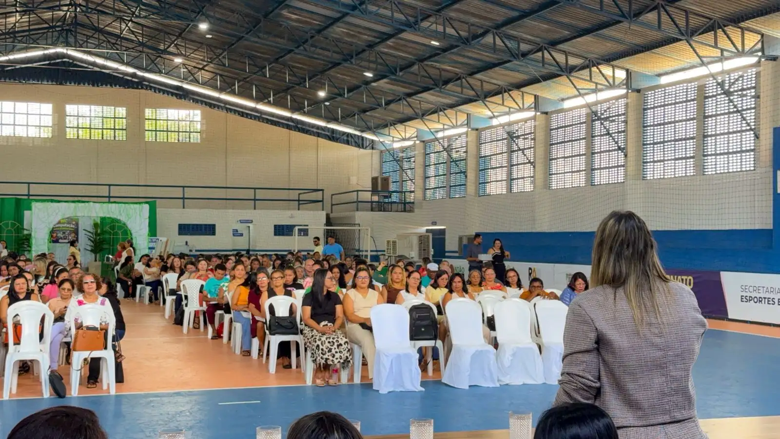SECRETARIA MUNICIPAL DE EDUCAÇÃO REALIZA JORNADA PEDAGÓGICA 2026 E FORTALECE PLANEJAMENTO DO ANO LETIVO