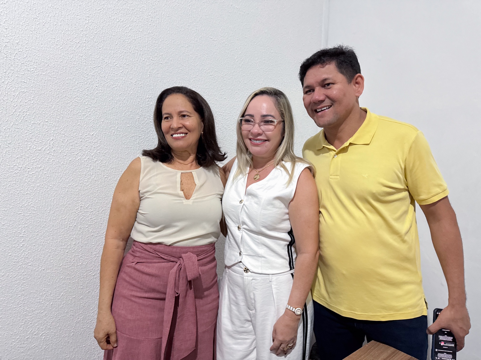 Foto 9 – SECRETARIA MUNICIPAL DE ASSISTÊNCIA SOCIAL É RECEPCIONADACOM ENTUSIASMO POR COLABORADORES